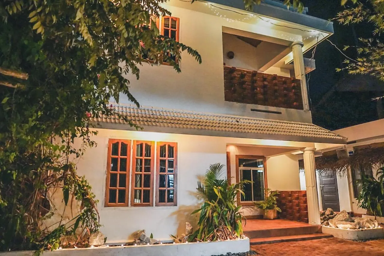 Boho's Hotel Varkala 0*,